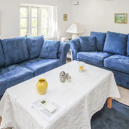 2 Bedroom Amazing In Sams Nordby (Midtjylland)